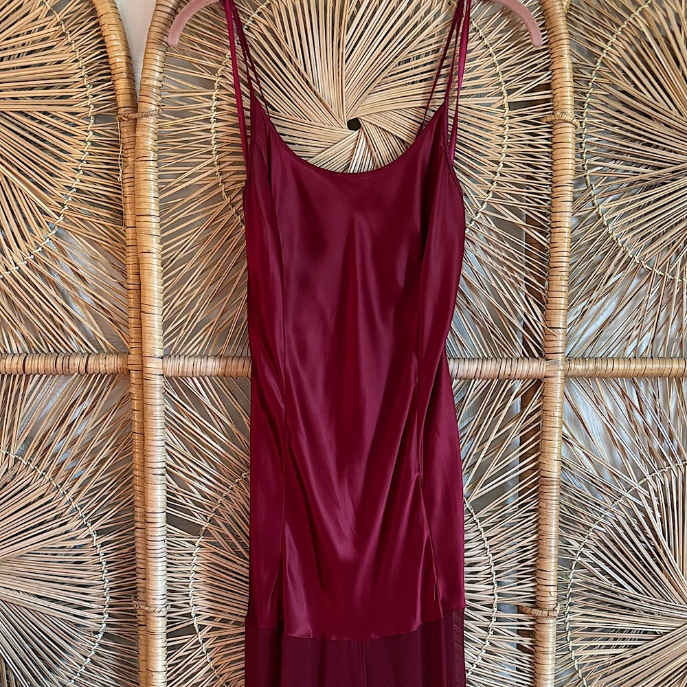 Vintage Victoria’s Secret Silk Slip - Picture 5 of 5